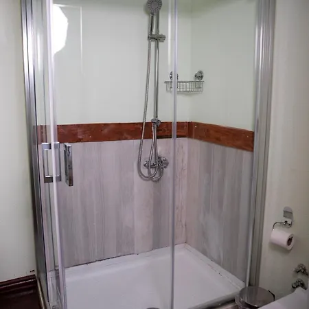 Hotel The Canyon And Restoran Kartepe