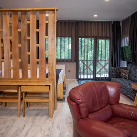 The Canyon And Restoran *