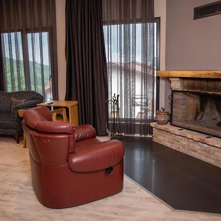 The Canyon And Restoran