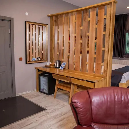 Hotel The Canyon And Restoran *