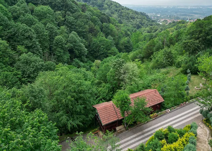 The Canyon And Restoran Kartepe